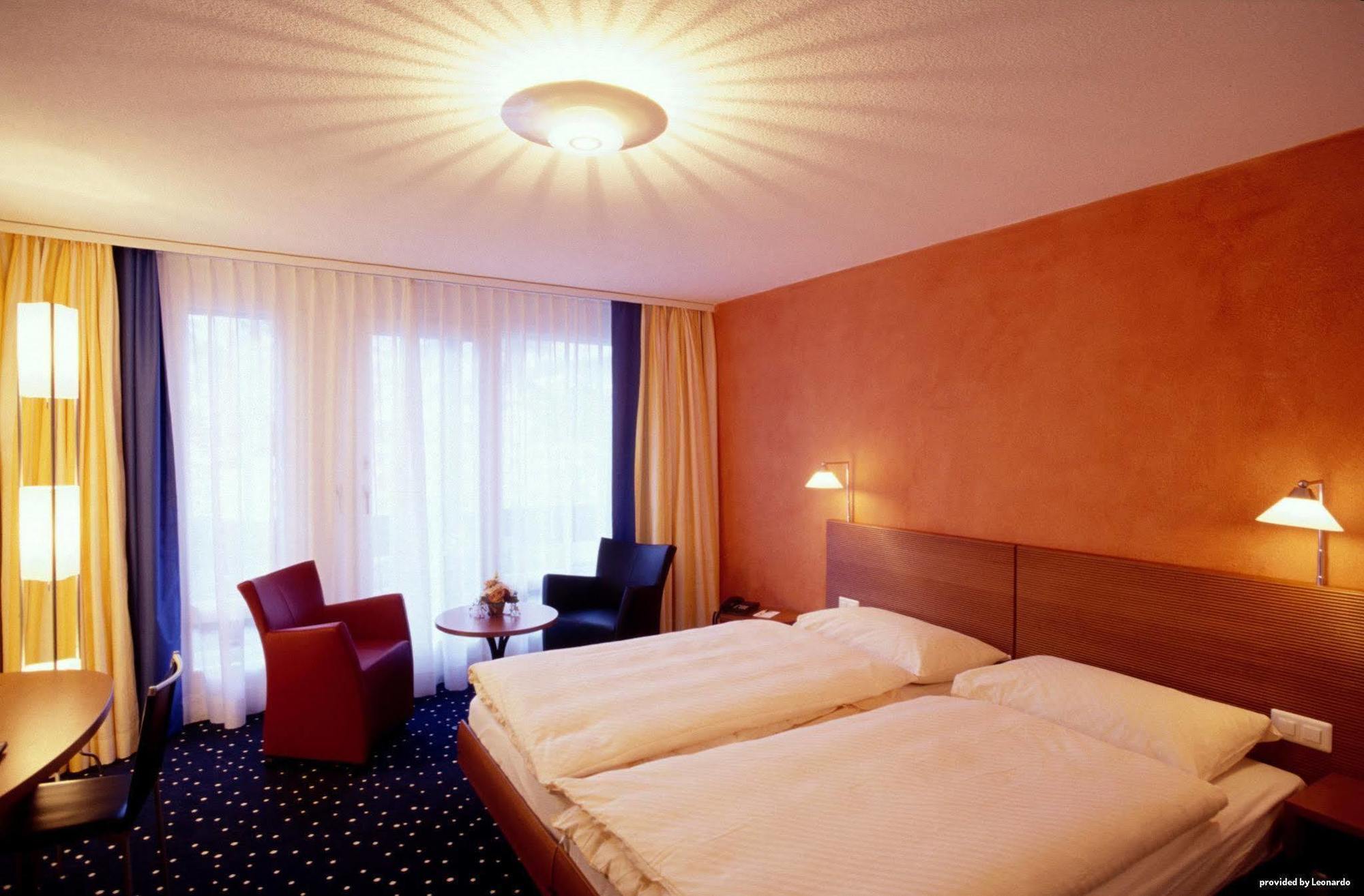 Hotel Metropol Саас-Фее Стая снимка