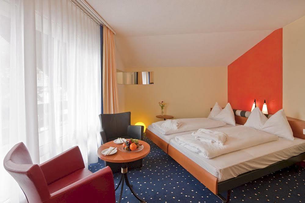 Hotel Metropol Саас-Фее Екстериор снимка