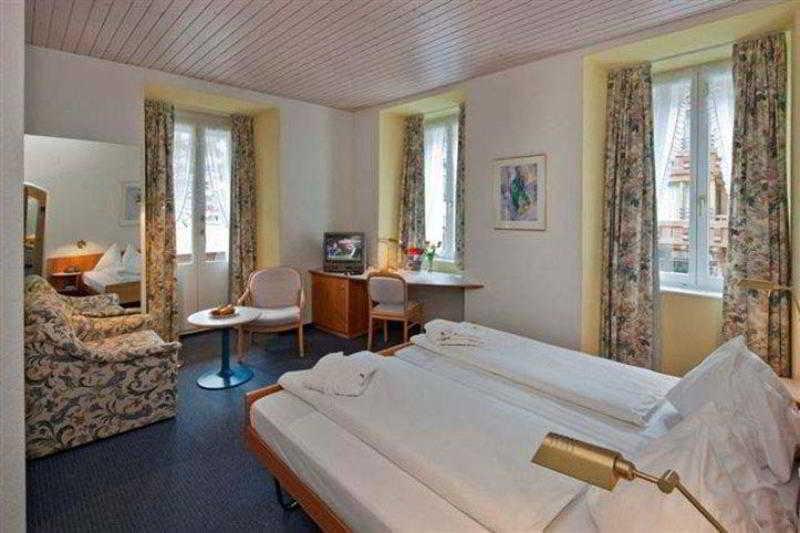 Hotel Metropol Саас-Фее Стая снимка